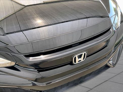 Used 2019 Honda Civic EX image 29
