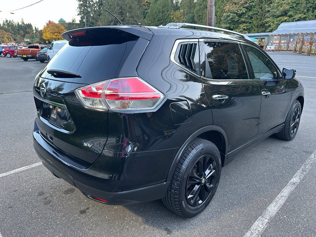 Used 2016 Nissan Rogue SV FWD image 5