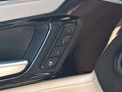 Certified 2025 Acura MDX SH-AWD w/ Technology Package image 30