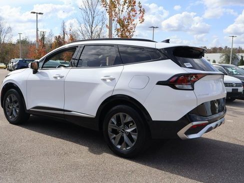 Used 2023 Kia Sportage SX image 5