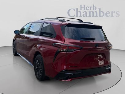Used 2025 Toyota Sienna XSE w/ XSE Plus Package