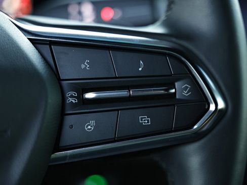 Used 2025 Chevrolet Tahoe High Country image 36