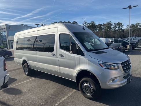 Used 2023 Mercedes-Benz Sprinter 3500 w/ Parking Package image 4
