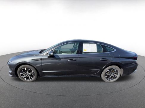Used 2025 Hyundai Sonata SEL image 8