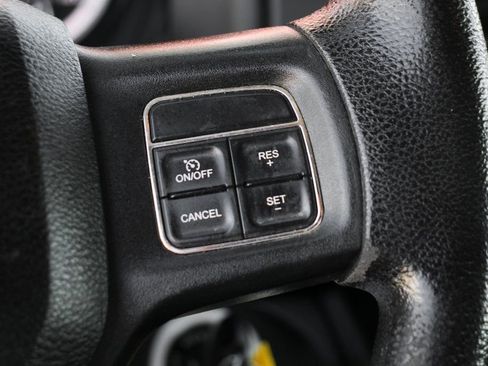 Used 2017 RAM 2500 SLT image 24