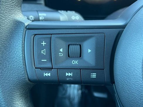 Used 2026 Nissan Kicks SV w/ Cold Weather Package image 17