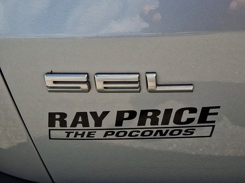 Certified 2022 Ford Escape SEL image 32