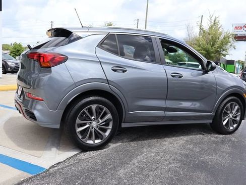 Used 2021 Buick Encore GX Select w/ Sport Touring Package FWD image 8