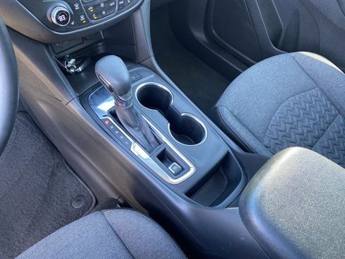 Used 2024 Chevrolet Equinox LT image 23