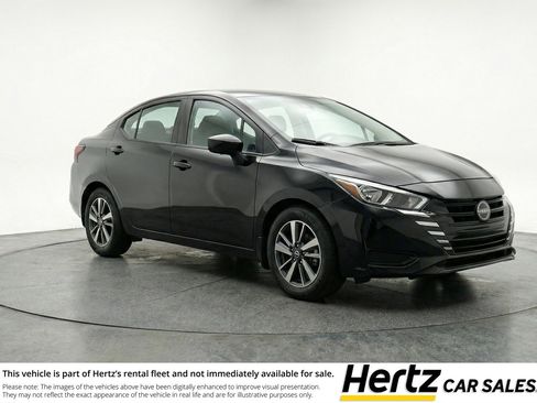 Used 2025 Nissan Versa SV FWD image 1