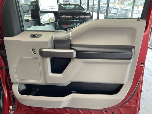 Used 2020 Ford F250 XLT w/ XLT Premium Package AWD/4WD image 12