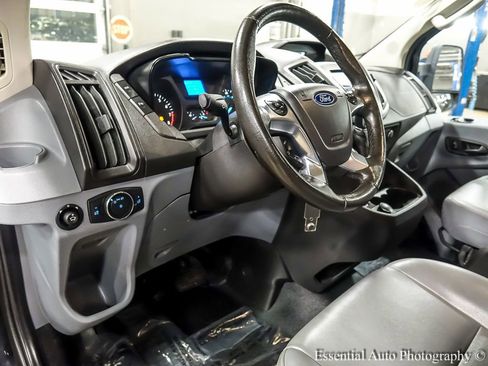 Used 2017 Ford Transit 150 XL image 10
