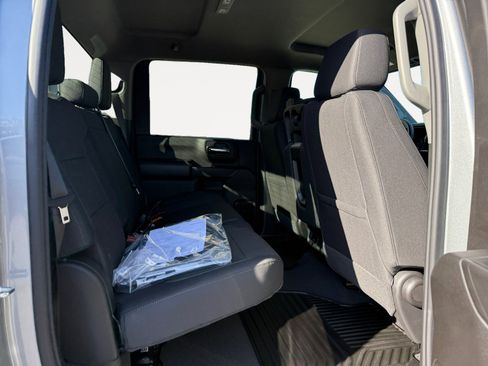 New 2026 Chevrolet Silverado 2500 Custom w/ Custom Value Package image 18