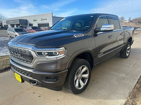 Used 2019 RAM 1500 Limited image 2