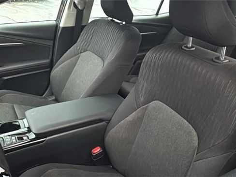 Used 2025 Toyota Camry LE image 25