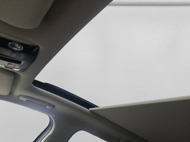 Certified 2023 Kia Sorento S w/ Panoramic Sunroof Package AWD/4WD image 20