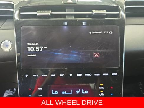Used 2024 Hyundai Tucson Limited AWD/4WD image 20