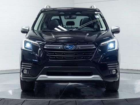 Used 2023 Subaru Forester Touring AWD/4WD image 5