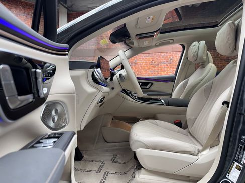 Certified 2023 Mercedes-Benz EQS 450+ 4MATIC SUV image 21