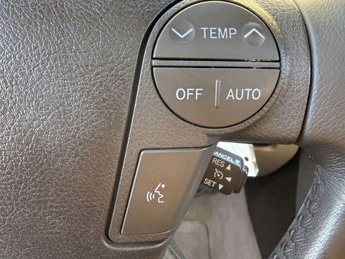 Used 2008 Toyota Sequoia Limited image 22