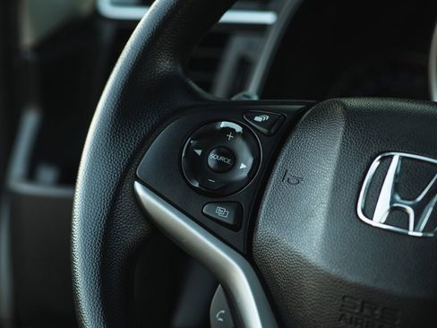 Used 2016 Honda Fit EX image 27