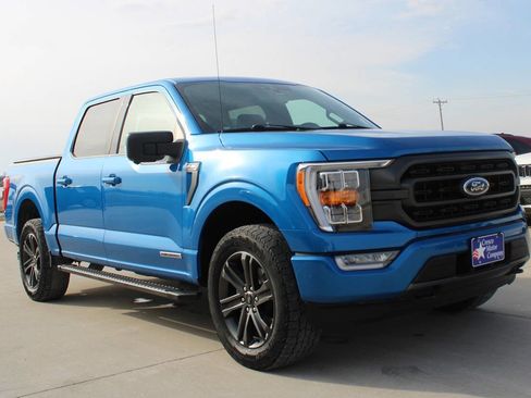 Used 2021 Ford F150 XLT w/ Equipment Group 302A High image 4