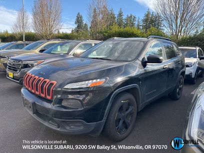 Used 2017 Jeep Cherokee Altitude