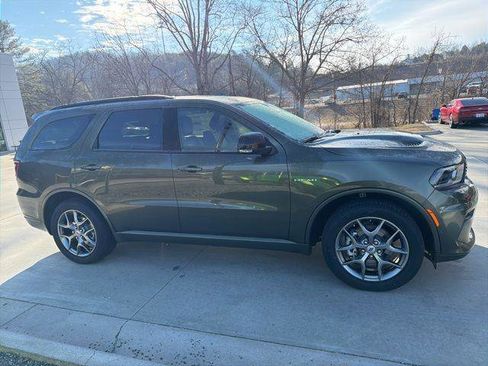 New 2026 Dodge Durango GT image 2