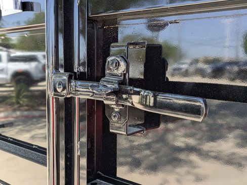 New 2025 GMC Sierra 3500 Pro w/ Convenience Package image 32