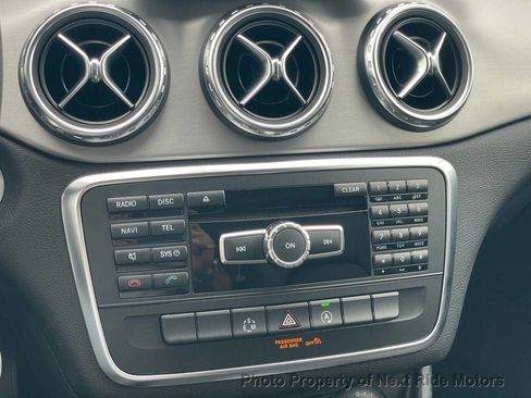 Used 2015 Mercedes-Benz GLA 250 w/ Sport Package image 12