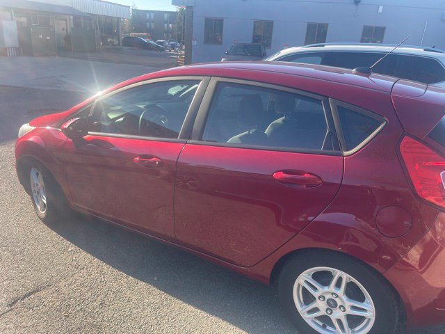 Used 2017 Ford Fiesta SE FWD image 8