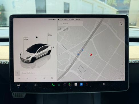 Used 2022 Tesla Model 3 Performance AWD/4WD image 24
