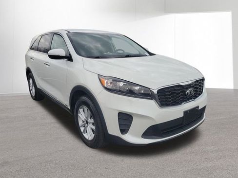 Used 2020 Kia Sorento LX AWD/4WD image 12