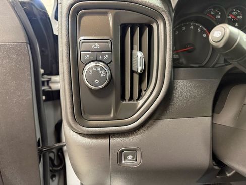 Used 2024 Chevrolet Silverado 1500 Custom RWD image 15