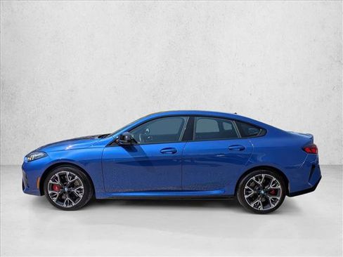 Used 2025 BMW M235i xDrive w/ Premium Package AWD/4WD image 9