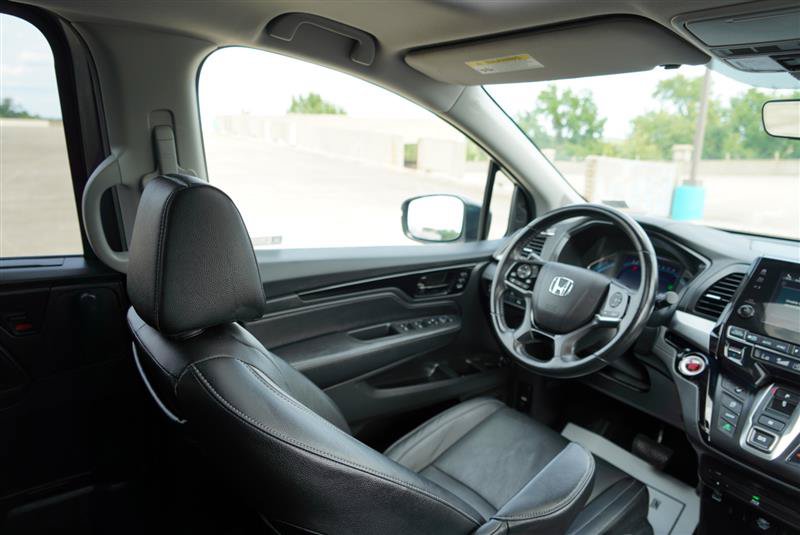 Used 2021 Honda Odyssey Touring image 40