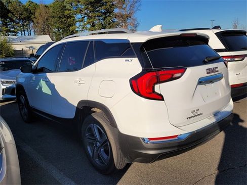 Used 2020 GMC Terrain SLT w/ Preferred Package image 7