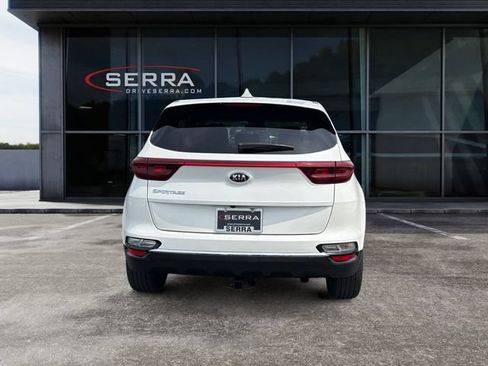 Used 2021 Kia Sportage LX AWD/4WD image 4