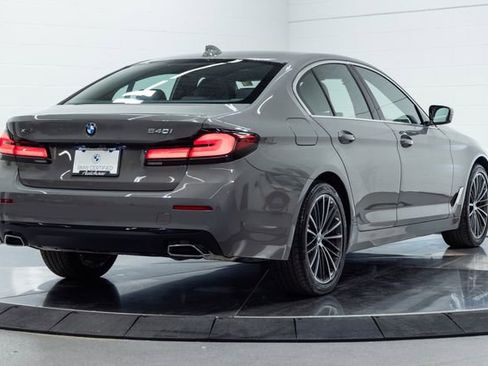 Certified 2022 BMW 540i xDrive w/ Premium Package image 10