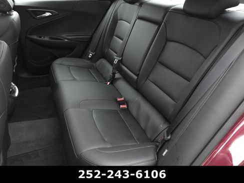 Used 2018 Chevrolet Malibu LT w/ Leather Package image 27