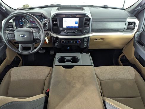 Used 2023 Ford F150 XLT image 15