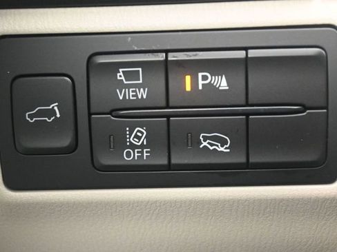 Used 2023 MAZDA CX-9 Signature image 16