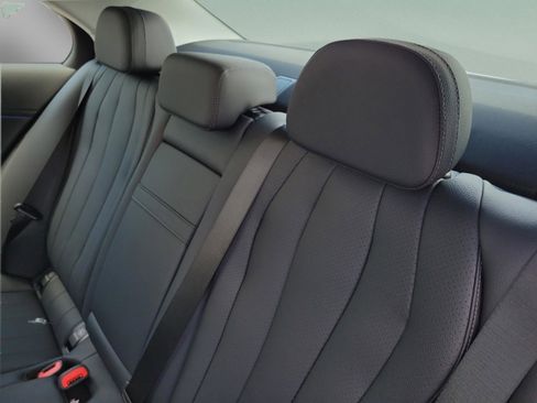 New 2026 Mercedes-Benz E 350 Sedan image 8