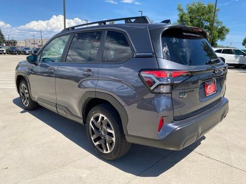 New 2026 Subaru Forester Premium AWD/4WD image 3