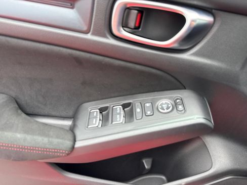 Certified 2026 Honda Civic Type R image 31