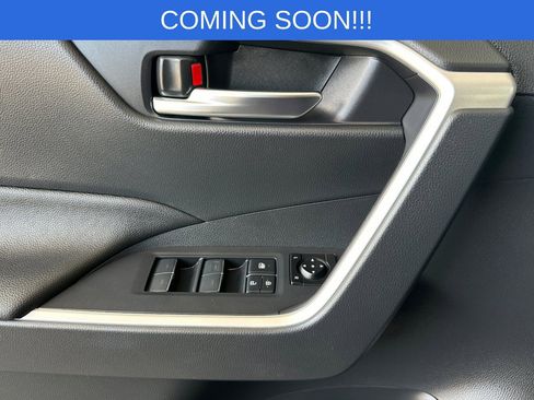 Certified 2025 Toyota RAV4 XLE AWD/4WD image 11