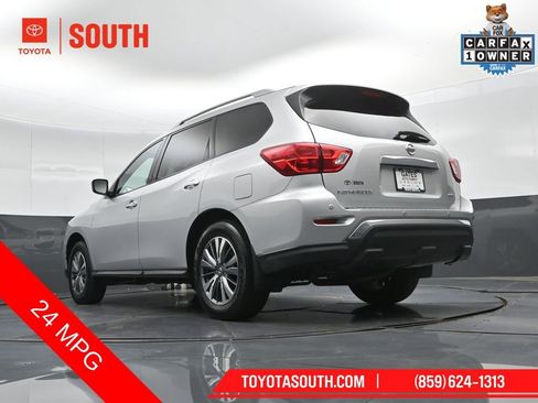 Used 2020 Nissan Pathfinder S AWD/4WD image 40