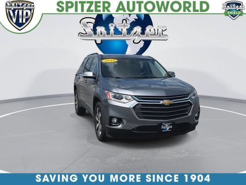 Used 2019 Chevrolet Traverse LT w/ LT Premium Package FWD image 3