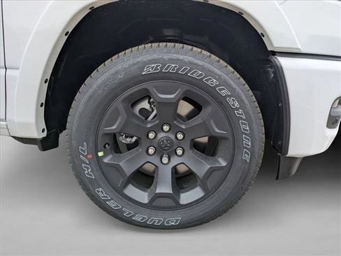 New 2026 RAM 1500 Big Horn AWD/4WD image 16