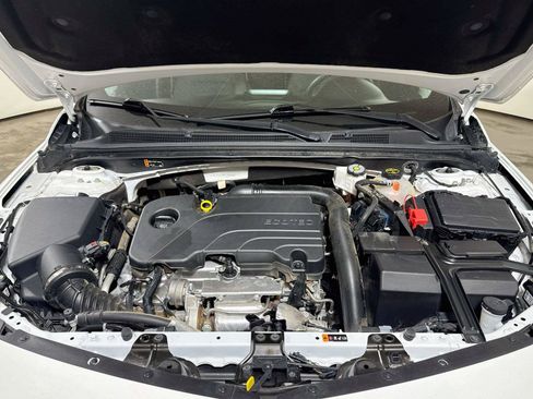 Used 2024 Chevrolet Malibu RS FWD image 26